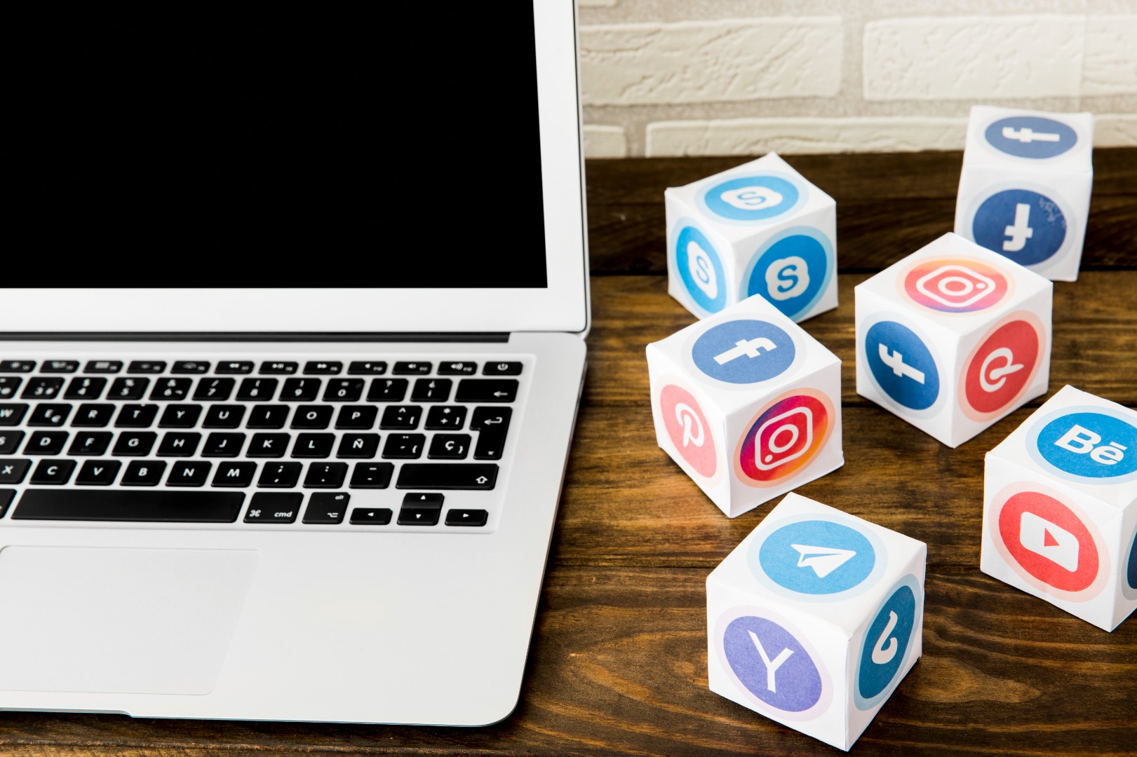 UK Targets Social Media Titans for Child Safety | Justo Global