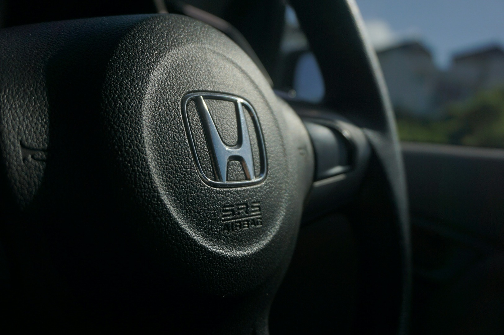 Honda Offers Monthly AI Bonus Up to $920 for Certified Employees | Justo Global