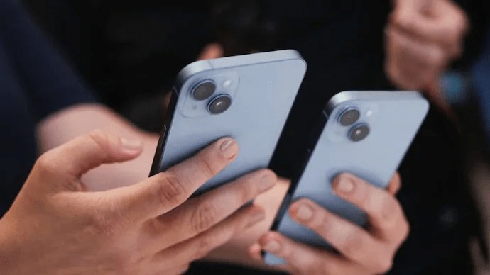 Apple may no longer provide customer support on social media platforms like X, YouTube and others 