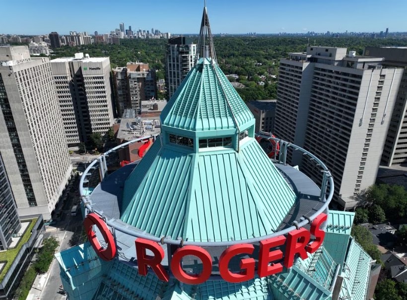 Wireless cellular service to be made available to all Toronto subway riders from October