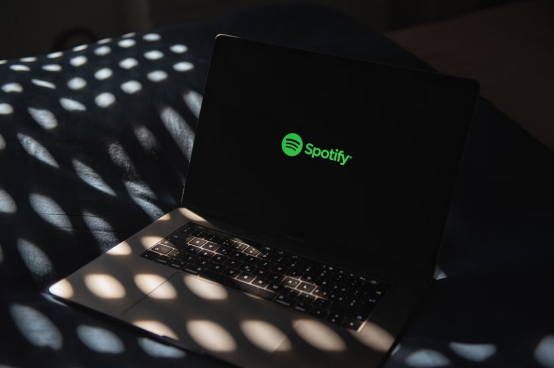 Spotify's New AI Label and Spam Filter | Justo Global