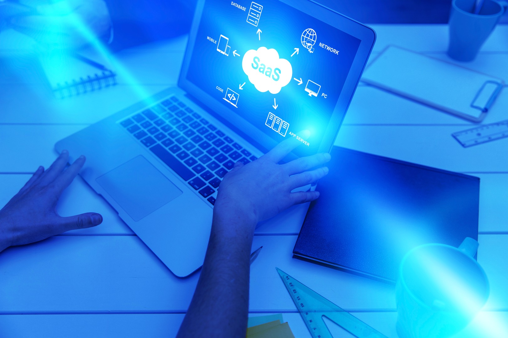 Zoho CEO says SaaS is simple AI agents are not | Justo Global