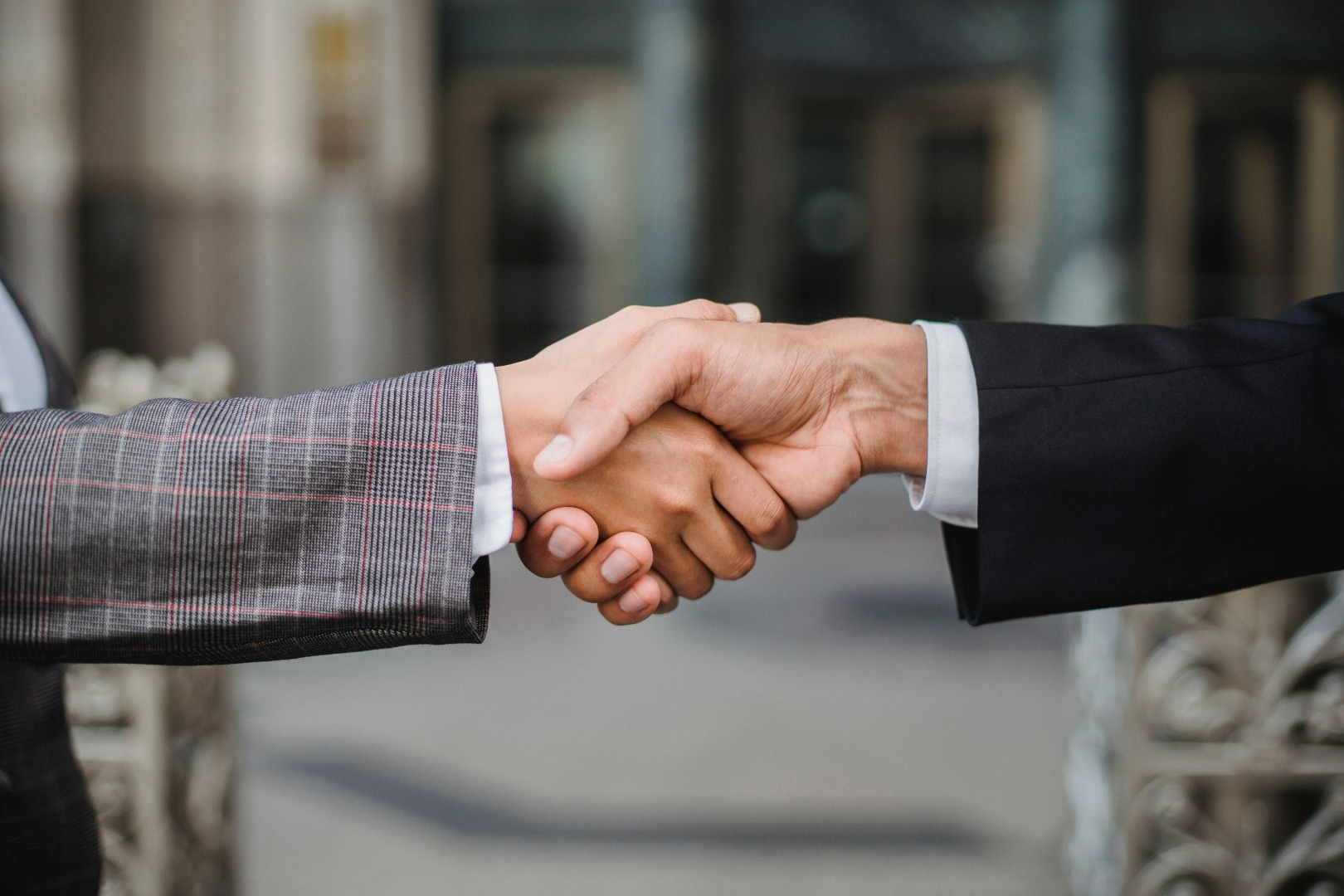 Salesforce Acquires AI Customer Service Platform Fin for $3.6B | Justo Global 