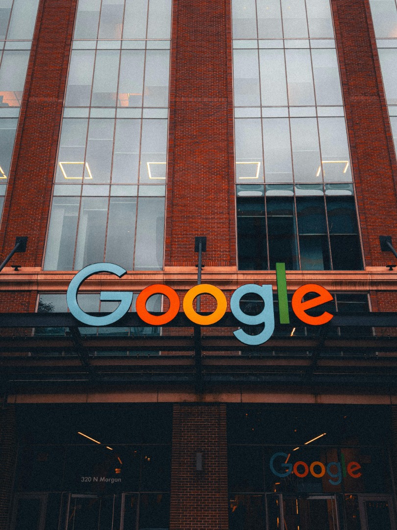 google-launches-simplify-to-decode-complex-text-justo-global-news