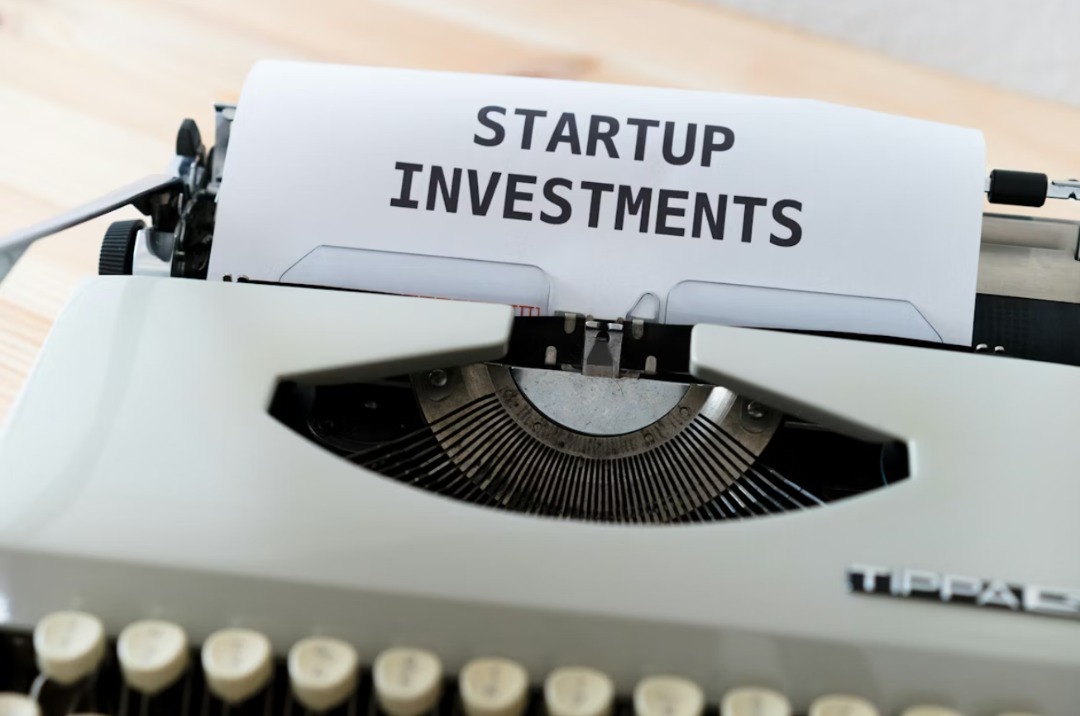Indian Tech Startup Funding Drops 17% in 2025: Overview | Justo Global