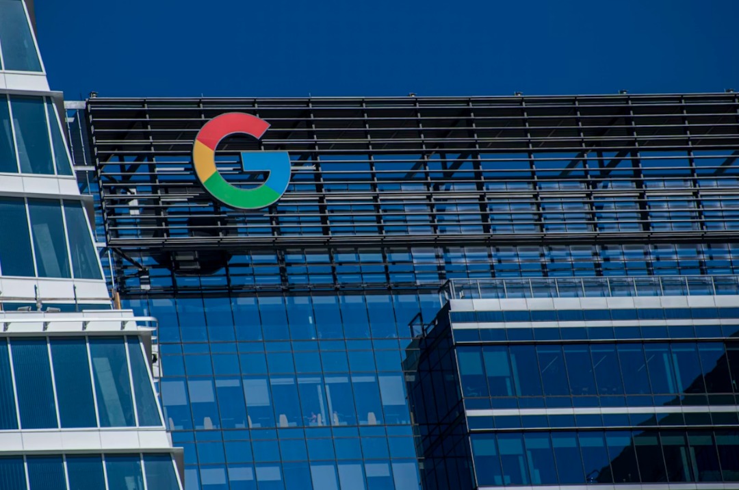 Sundar Pichai Warns Tech Companies of Possible AI Bubble Burst | Justo Global