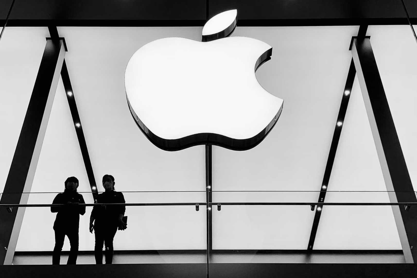 Apple May Allow Sideloading in Brazil | Justo Global