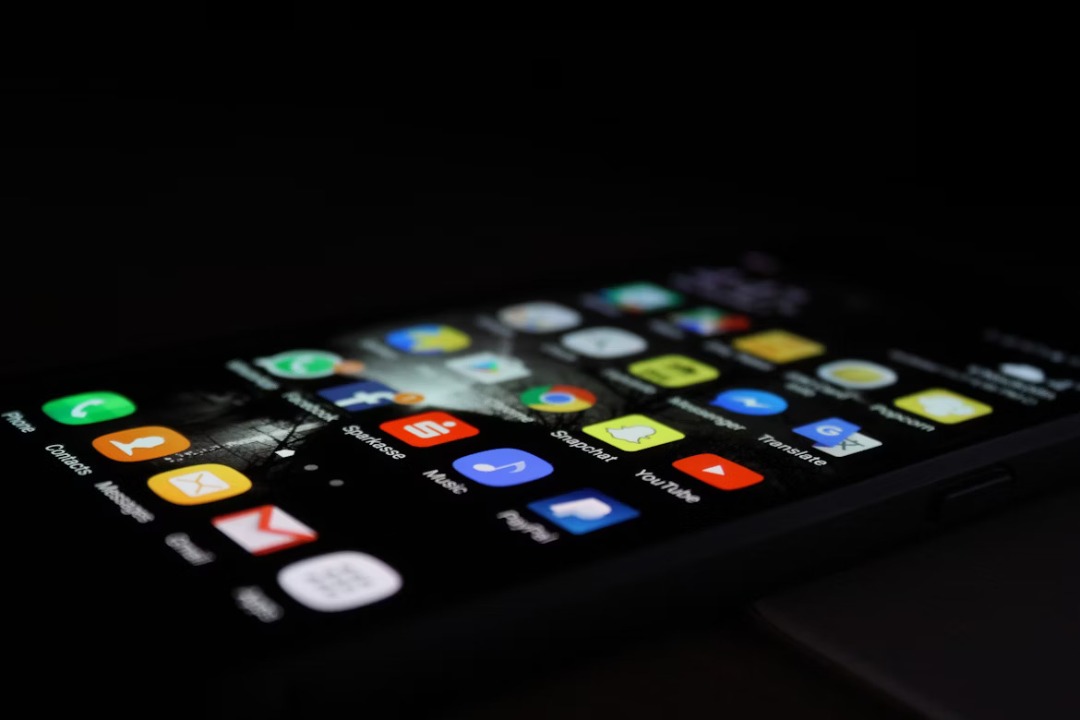 Unveiling Data-Heavy Apps: Facebook, Instagram, YouTube | Justo Global