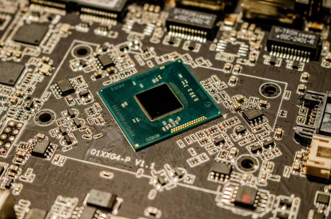 Qualcomm's | AI-Integrated Mobile Processor | Justo Global