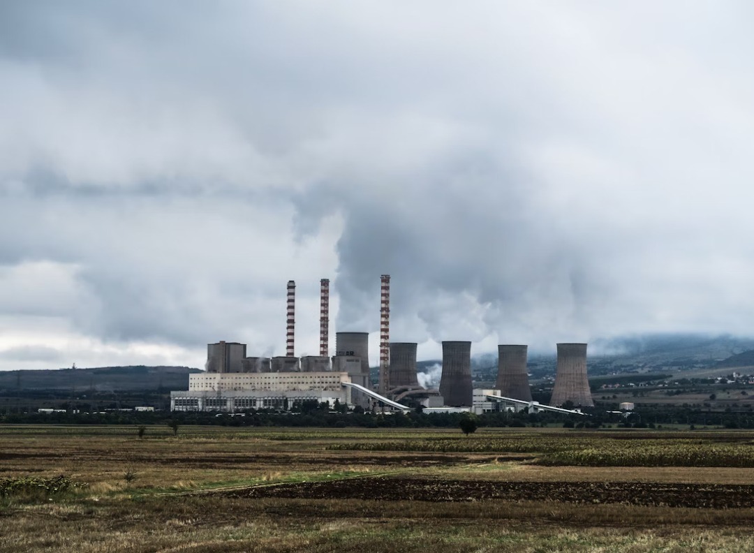 Amazon's $500m Bet on Nuclear Energy for AI | Justo Global