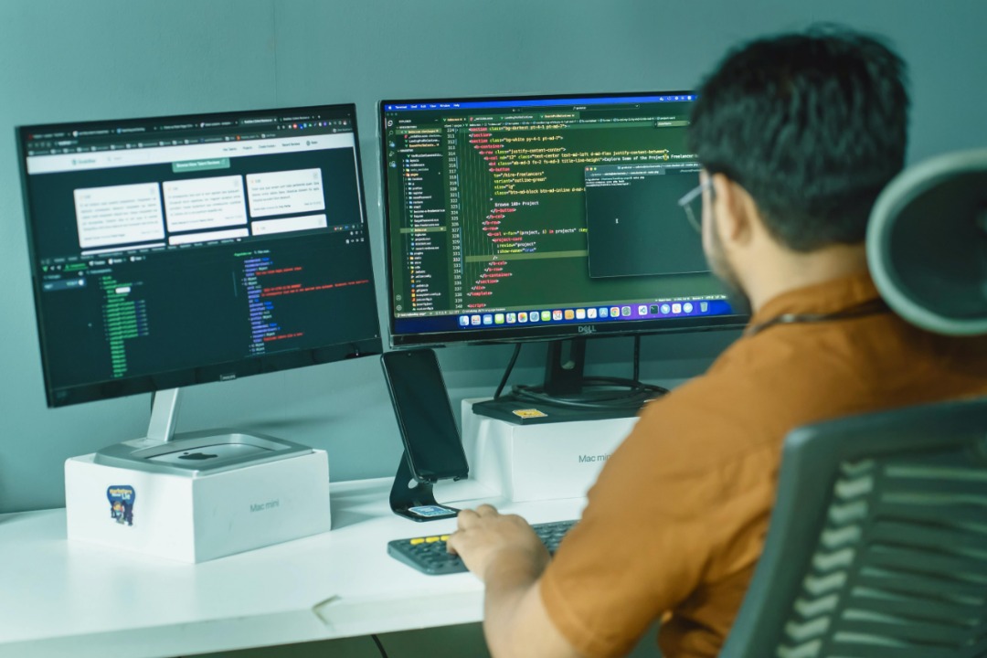 Figma Outshines AI Tools as Top UI/UX Platform | Justo Global