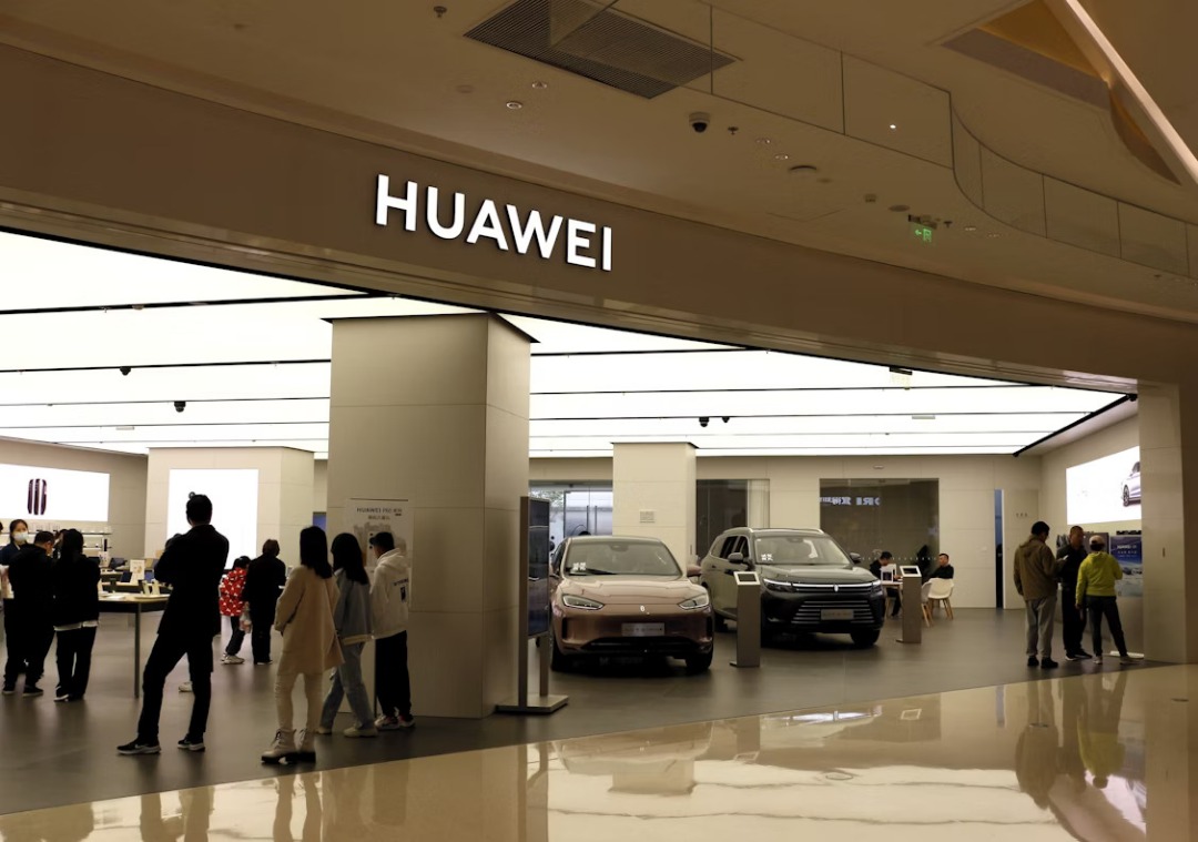 Huawei's Plan on Tech Giants: AI SuperClusters | Justo Global