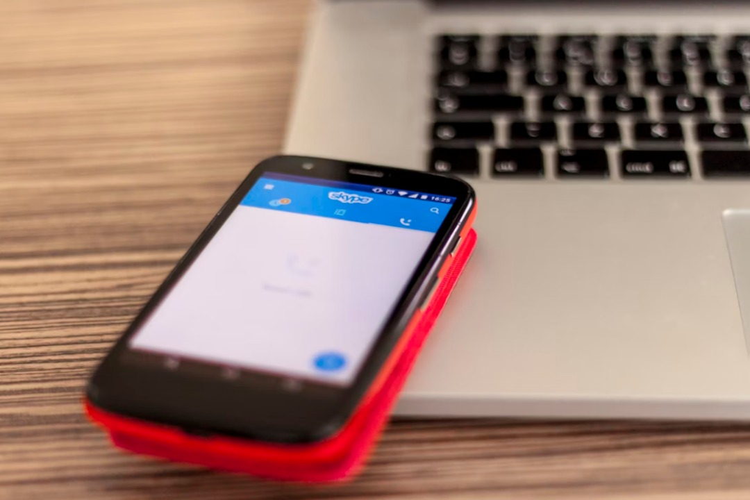 Tech Shutdowns 2025: Skype, Pocket & More | Justo Global