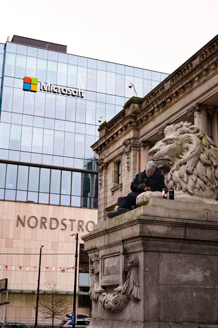 Microsoft-Backed Startup Accused of AI Misrepresentation | Justo Global