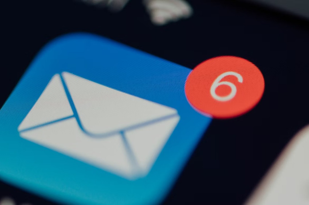 Unpacking Perplexity AI's New Email Assistant | Justo Global