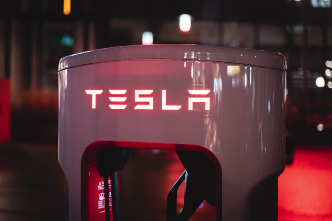 Tesla's Robotic Revolution: Future of Robotaxis | Justo Global