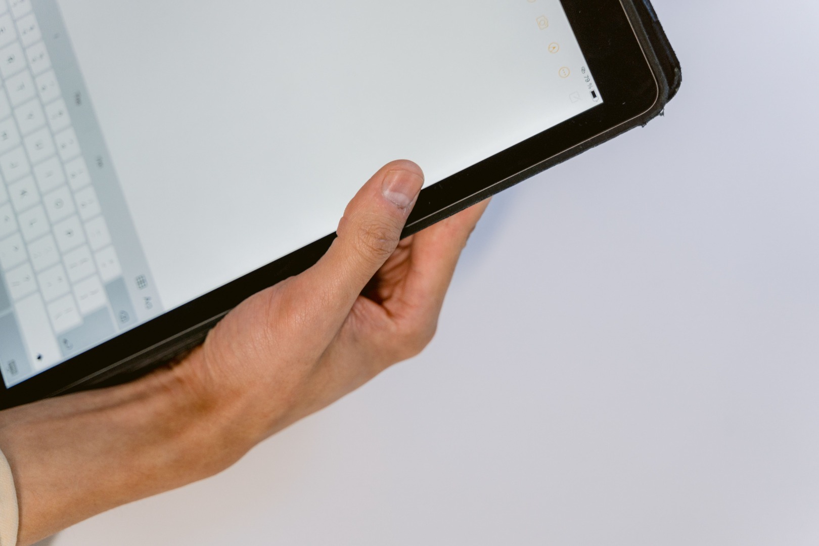 Meta Muse AI arrives on iPad with Windows next | Justo Global