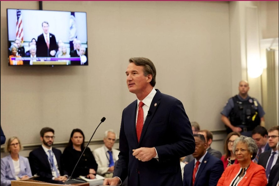 Virginia budget bill includes raises for teachers, state workers