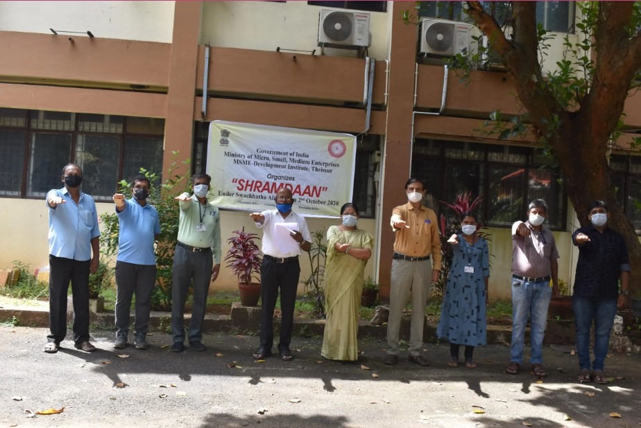 Ministry of MSME’s ‘Shramdaan Event’ for a ‘Garbage-Free India’