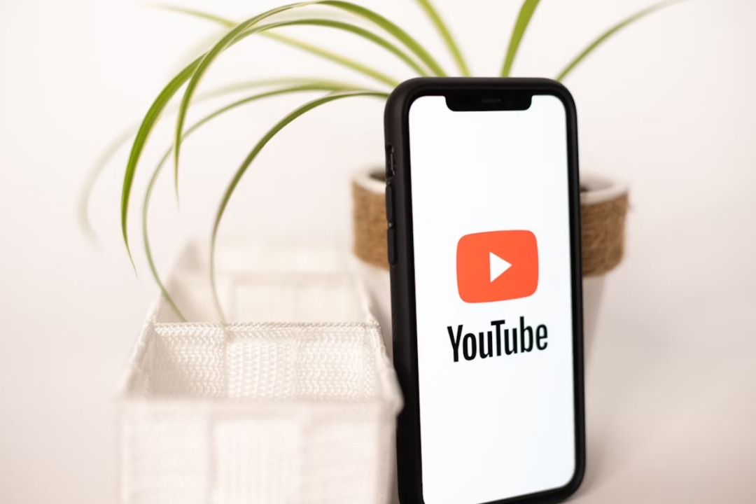 YouTube: Live content & highlighting its acquisition | Justo Global