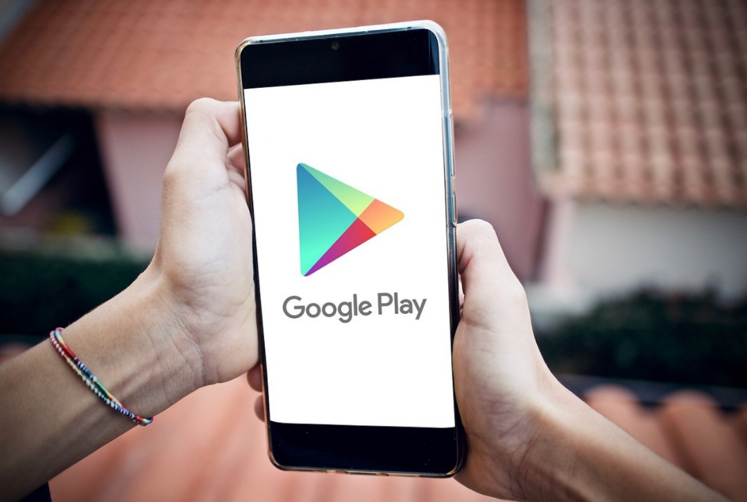 Google Gemini Tops Play Store with Nano Banana AI | Justo Global