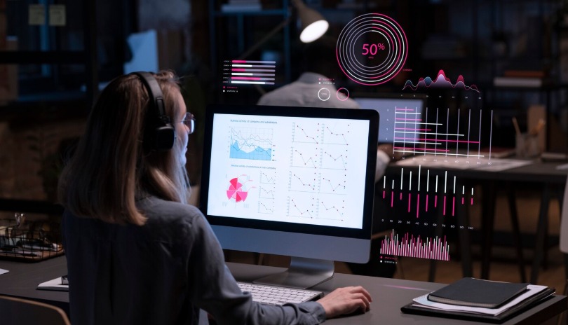 Zoho Analytics launches agentic BI with semantic layer | Justo Global