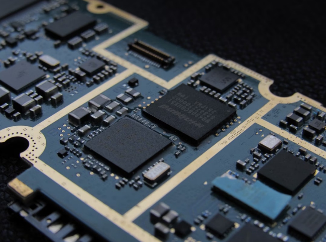 Huang: No US AI Chip Use for China's Military | Justo Global